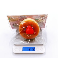 Jouets en mousse souple en gros, nouveau design, soufflé au fromage TPR, gâteau à la fraise, jouet en mousse souple, balle anti-stress, Taba Squeeze
