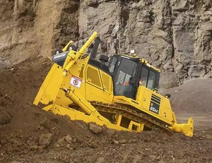 Used Komatsu D85EX-18 Bulldozer 2020 <b>Model</b> Low Price Sale High Performance Original Japanese <b>Engine</b> Import 142kw Power - Product Image 3