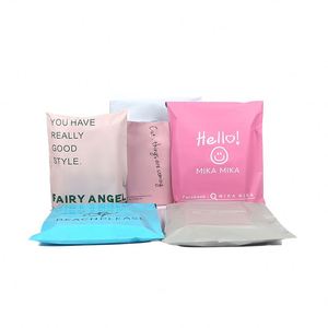 Fabrication de sacs d'expédition en polyéthylène personnalisés, durables, de style nouveau, imperméables, en plastique LDPE, pour vêtements - Product Image 3