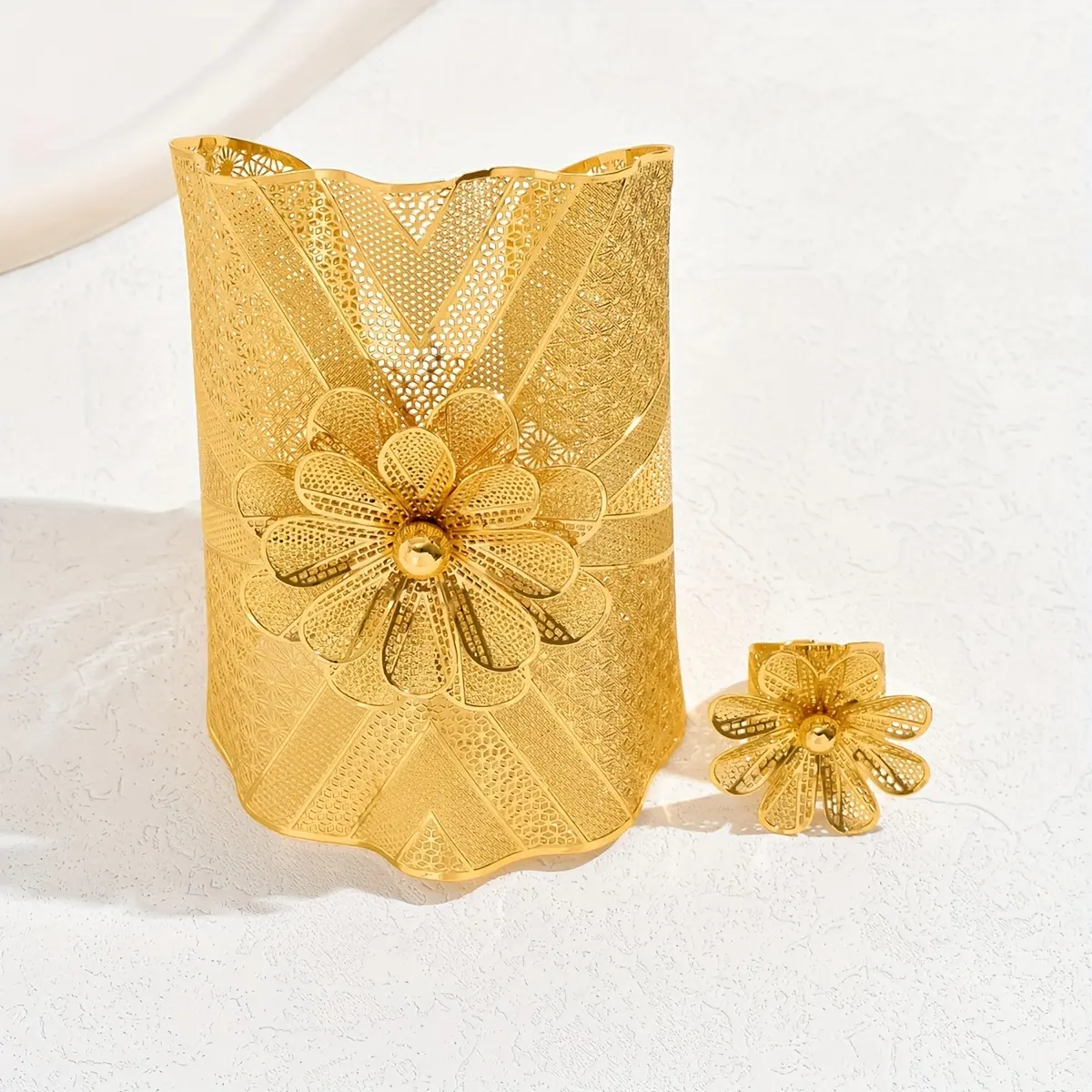Nuevos brazaletes y anillo de Dubái, pulsera africana de Color dorado para mujer, joyería de aleación, brazaletes de joyería de moda para mujer chapados en oro de 18 quilates