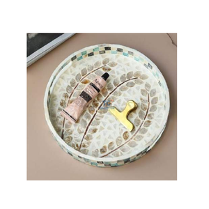 Ratán de forma ovalada de alta calidad con bandejas para servir nácar con varios colores - Product Image 4