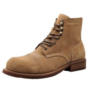 Nouvelles Chaussures en Cuir pour Hommes, Bottes d'Extérieur Respirantes, Bottes de Montagne Artisanales à la Mode pour Hommes en Automne - Product Image 6