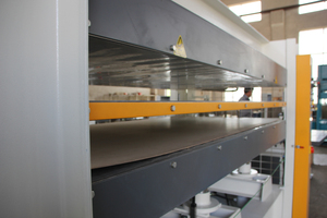 Presse hydraulique à chaud <span class=keywords><strong>Lauer</strong></span> 3 L pour la fabrication de placages - Product Image 6