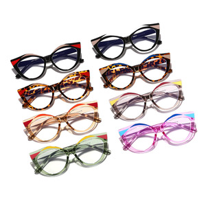 Nouvelles Lunettes Rétro Œil de <span class=keywords><strong>Chat</strong></span> 2026 pour Femmes, Anti-Lumière Bleue, Style Street Photo, Polyvalentes - Product Image 1