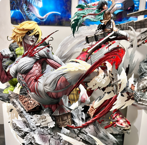 Estatua GK Personalizada Ataque a los Titanes Mikasa vs. Titán Femenino, Figura de Anime para Coleccionistas, Material de Resina, Edición Limitada, Pieza de Exhibición - Product Image 2