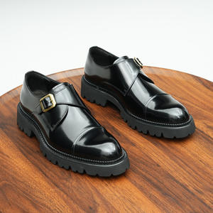 Chaussures Homme Vintage en Cuir Véritable Sculpté, Respirantes et Légères, Idéales pour Mariage et Automne – Vente en Gros - Product Image 1