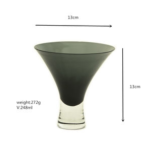 手吹き8.75オンスカスタマイズされたサイズの色には、ベースカクテルガラスマティーニグラスがあります - Product Image 3