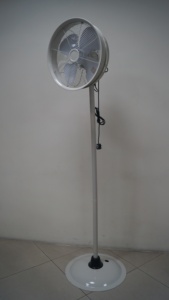 Ventilateur sur pied de 18 pouces OEM/ODM, électrique, hauteur réglable, en métal, avec fonction de brumisation, pour usage commercial/industriel GAPIDF026 (KTS-1845SS) - Product Image 2