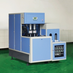 Máquina <span class=keywords><strong>de</strong></span> Moldeo <span class=keywords><strong>de</strong></span> Botellas <span class=keywords><strong>de</strong></span> Plástico <span class=keywords><strong>de</strong></span> Alta Gama <span class=keywords><strong>de</strong></span> <span class=keywords><strong>2</strong></span> Cavidades y 5L, Máquina <span class=keywords><strong>de</strong></span> Soplado <span class=keywords><strong>de</strong></span> Botellas <span class=keywords><strong>de</strong></span> PET <span class=keywords><strong>de</strong></span> Alta Calidad <span class=keywords><strong>de</strong></span> 3L-5L para Bebidas - Product Image 2