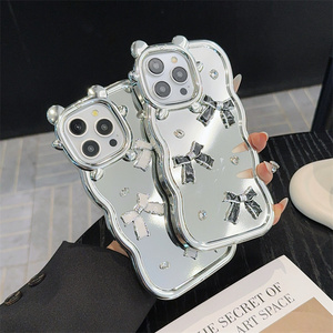 Nouveau luxe placage 3D amour coeur Bracelet <span class=keywords><strong>petit</strong></span> ours étui de <span class=keywords><strong>téléphone</strong></span> pour iPhone 16 15 14 13 12 pro max miroir visage antichoc couverture - Product Image 1