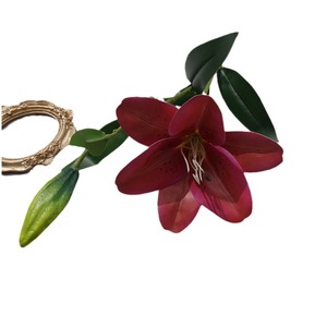 Flor de Lirio Artificial de Seda Yixuan, Decoración Realista para Bodas y Hogar - Product Image 5
