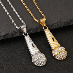 Collier pendentif microphone pour homme en acier inoxydable avec sertissage pavé, bijoux de mode hip-hop pour soirée DZ115 - Product Image 1