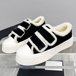 Chaussures d'hiver de luxe de haute qualité, antidérapantes et chaudes, en laine, à plateforme, pour l'automne et l'hiver, chaussures tendance pour tenues d'automne et d'hiver - Product Image 6