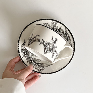 Ensemble tasse à café et soucoupe en céramique 'As Slow As Ever', style campagnard français 'Lily of Valley', <span class=keywords><strong>assiette</strong></span> à gâteau de luxe léger, tasses vintage de niche - Product Image 2