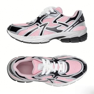 Chaussures de sport personnalisées pour hommes, chaussures de course respirantes en mesh personnalisées avec mon logo, chaussures de <span class=keywords><strong>basket</strong></span> personnalisées avec logo - Product Image 2