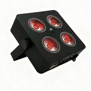 Projecteurs mobiles sans fil 4x18W LED DMX 6-en-1 en fer IP33 4100K avec batterie au lithium 5000mAh et valise de transport - Product Image 1
