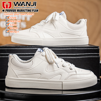 Vente en gros de nouvelles baskets décontractées pour hommes, sans marque, en cuir véritable de haute qualité, respirantes, design tendance à bas prix