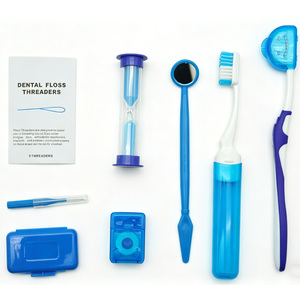 Kit de Higiene Bucal Portátil, Set de Cepillo de Dientes de Viaje, Hilos Dentales, Espejo Dental, Herramientas de Limpieza en Estuche - Product Image 3