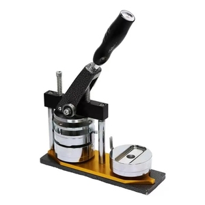 Eenvoudig Te Bedienen Rechthoek Badge Machine Metaaldruk Plastic/Stof/Aluminium Zorgen Voor Scherpe Randen Consistente Kwaliteit Accepteert - Product Image 2