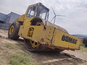 Bomag Original Rouleau compresseur d'occasion Bomag BW 225D-3 de haute qualité en bon état à vendre Bomag 213 217 216 225D - Product Image 3