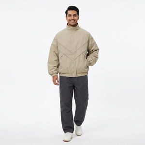 Veste coupe-vent imperméable de haute qualité avec logo personnalisé Couleurs contrastées Veste respirante de style parfait pour hommes - Product Image 1