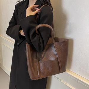 2025 vente chaude nouveau sac fourre-tout rétro marron, design élégant, sac à main de mode pour femmes - Product Image 4