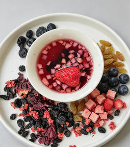 Té de Hierbas con Frutas Secas Mixtas Naturales, Rosell con Granos de Uva Negra, Arándano y Fresa, Sin Aditivos - Product Image 3