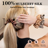 Lot de chouchous de luxe en soie de mûrier de 3,5 cm avec boîte personnalisée, élastiques à cheveux 100 % soie pour cadeau de demoiselle d'honneur