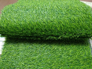 عشب صناعي منخفض الصيانة بدون حشو - عشب اصطناعي مقاوم للأشعة فوق البنفسجية ومتين وناعم وآمن للحدائق - Product Image 3