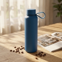 Vente chaude Classique Double Paroi Bouteille D'eau En Acier Inoxydable En Métal Tasse Gobelet Thermo Isolé Fiole À Vide Promotion 600ML