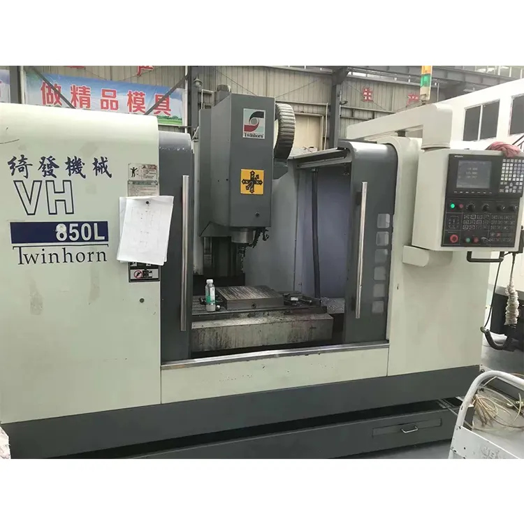 Taiwan usado 3 eixo VH vmc cnc 850 1060 fresagem cnc centro de máquina automática de alta velocidade com preço de fabrico 850