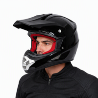 Casque de moto tout-terrain noir brillant