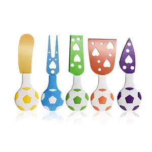 다채로운 5pcs 플라스틱 치즈 절단 도구 스테인레스 스틸 치즈 나이프 세트 주방 도구