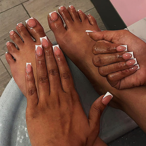 Elegante Set de <span class=keywords><strong>Uñas</strong></span> Postizas Hechas a Mano de Cobertura Completa para Manos y Pies, Acrílicas, Formato Ataúd, Almendra, Cuadradas, 20 Piezas/Caja, Proveedor OEM ODM - Product Image 5