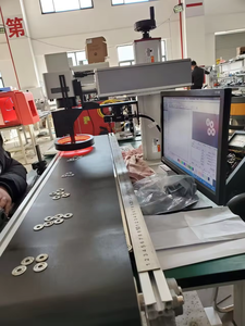 CCD görüş kamera ile en iyi uv lazer oyma makinesi lazer mopa lazer JPT makinesi metal konveyör ile kazınmış - Product Image 5