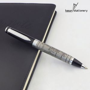 Bolígrafo Retro de Lujo con Diseño Innovador y Único, de Metal Bronce con Mapa del Mundo y Acabado Resistente a la Corrosión Química - Product Image 5