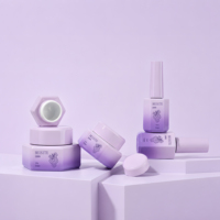 Flacons de vernis à ongles vides de 10 ml et 15 ml, pots de gel de construction de 5 g, 15 g, 30 g, pots PP vides personnalisés OEM/ODM pour gel, emballage cosmétique hexagonal