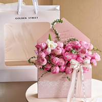 Nouvelle boîte à fleurs en dentelle pour la fête des mères, boîte à bouquet avec enveloppe, laminage mat, gaufrage, carton blanc, boîte cadeau DIY pour fleurs, vente en gros