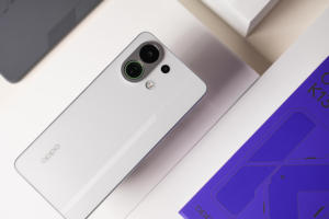 Teléfono para Juegos OPPO K13 Turbo en Oferta |   Chip Dimensity 8450 |   Batería de Gran Capacidad de 7000 mAh |   IP68 Totalmente Impermeable - Product Image 6