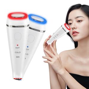 Gesichts massage gerät mit Heizungs kühlung zur Reduzierung glatter feiner Linien Haut verjüngung Anti-Falten-Fein linien gerät - Product Image 1