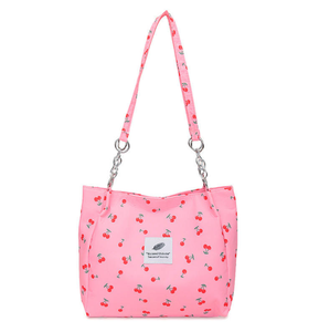 กระเป๋าผู้หญิงแฟชั่นใหม่รับฤดูใบไม้ผลิ ความจุเยอะ ลายเชอร์รี่สดใส สะพายไหล่เดียวหรือถือใต้วงแขน ใช้สำหรับช้อปปิ้ง - Product Image 2