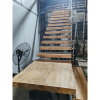 Rampe en verre moderne sur mesure, marches en acier au carbone, faible coût, livraison rapide, marches en chêne blanc américain, escalier à monopoutre