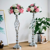 Support de vase et porte-bougie en fer moderne pour centre de table - Décoration d'intérieur de haute qualité avec livraison rapide