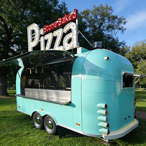 Remorque à pizza finition miroir, camion mobile entièrement équipé, cuisine mobile de restauration rapide, remorque à café et pizza, aliments à vendre aux États-Unis - Product Image 1