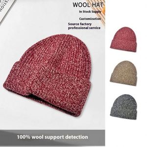 Bonnet en laine tricoté pour l'automne et l'hiver, épaissi, en fil AB, avec protection pour les oreilles - Product Image 3