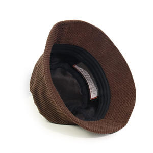 Chapeau <span class=keywords><strong>de</strong></span> pêcheur d'hiver décontracté en peluche Petit dôme en velours côtelé rouge personnalisé pour hommes et femmes Voyage quotidien Chapeau en <span class=keywords><strong>filet</strong></span> chaud - Product Image 1
