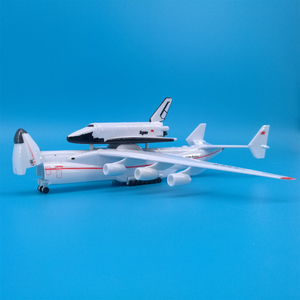 Modelo de Avión a Escala 1/200 del Antonov An-225 con la Nave Espacial <span class=keywords><strong>Buran</strong></span> de 21 cm - Product Image 5