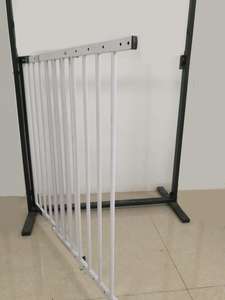 Puerta de bebé ajustable para mascotas, barrera de seguridad extra ancha para perro EN1930 OEM - Product Image 5