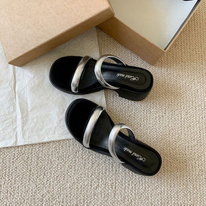 Sandali Casual Estivi da Donna Sexy e alla Moda con Punta Aperta, Suola Spessa, Tomaia in Microfibra e Tacco Medio in <span class=keywords><strong>Pelle</strong></span> Sintetica - Product Image 3