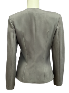Uniforme de recepcionista gris para mujer para oficina logotipo personalizado acentos de hombro 80% poliéster 18% rayón 2% Spandex para restaurante - Product Image 5